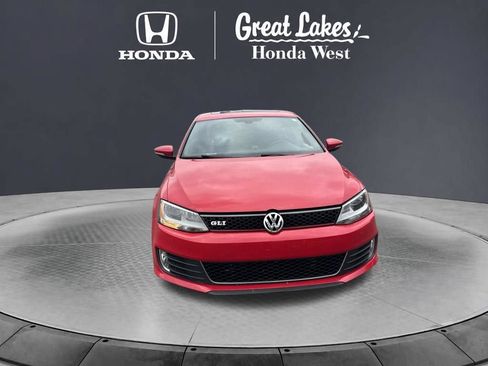 Used 2015 Volkswagen Jetta GLI SE FWD image 3