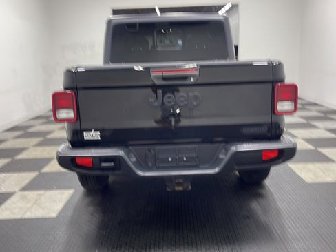 Used 2020 Jeep Gladiator Sport w/ Quick Order Package 24S AWD/4WD image 16