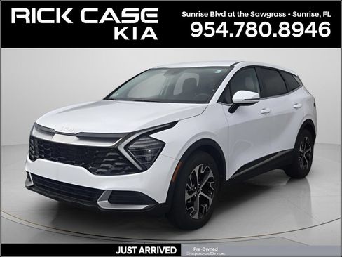 Used 2024 Kia Sportage EX FWD image 1