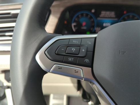 New 2026 Volkswagen Atlas SEL Premium R-Line image 38