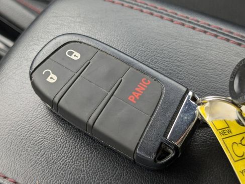 Used 2022 Jeep Compass Trailhawk image 22