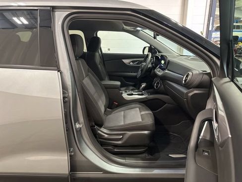 Used 2023 Chevrolet Blazer LT w/ Convenience Package FWD image 12