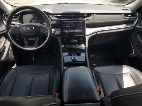 Certified 2022 Jeep Grand Cherokee L Limited RWD image 23