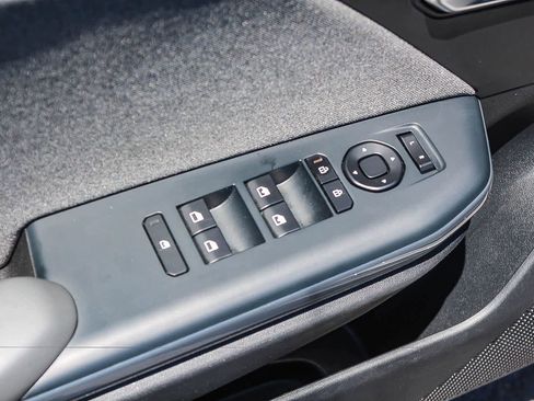 Used 2025 Kia K4 EX FWD image 27