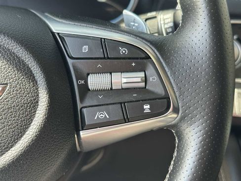 Used 2022 Genesis G70 3.3T image 15