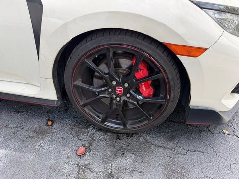 Used 2021 Honda Civic Type R image 4