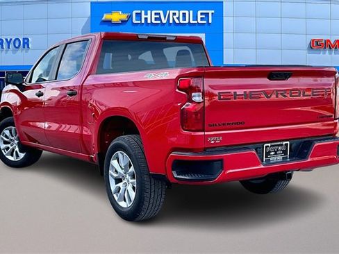 New 2026 Chevrolet Silverado 1500 Custom w/ LPO, Dark Essentials Package image 3