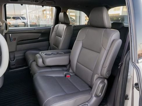 Used 2016 Honda Odyssey Touring image 35
