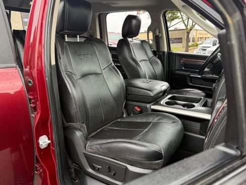 Used 2018 RAM 2500 Laramie w/ Sport Appearance Group image 21