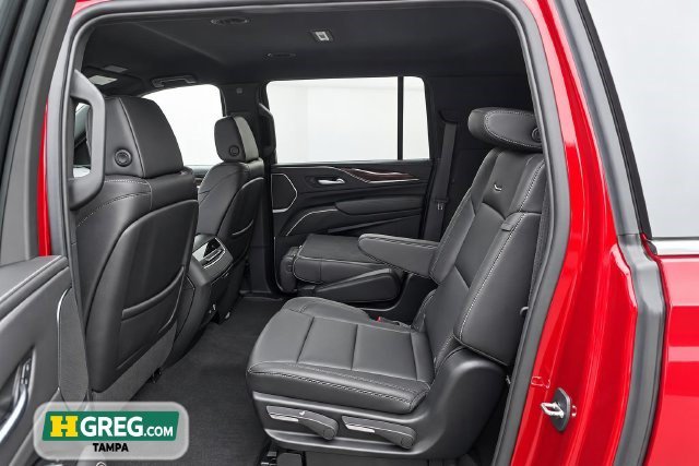 Used 2023 Cadillac Escalade ESV Luxury w/ LPO, Floor Liner Package AWD/4WD image 10