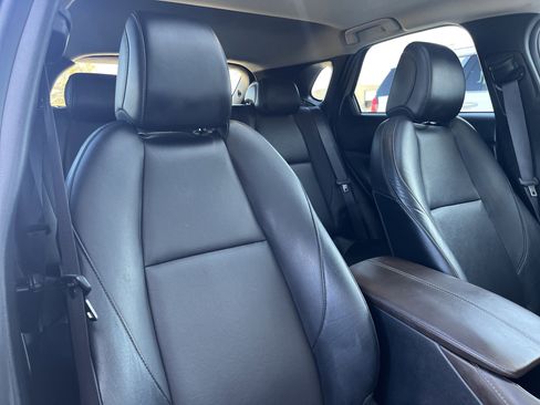 Used 2024 MAZDA CX-30 AWD 2.5 S w/ Premium Package image 19