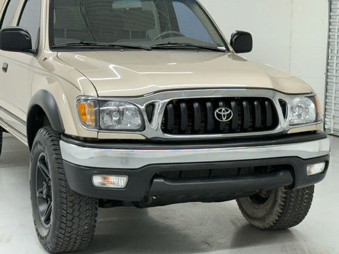 Used 2001 Toyota Tacoma PreRunner image 10