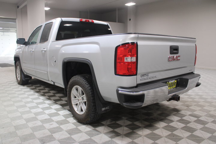 Used 2018 GMC Sierra 1500 SLE w/ SLE Value Package AWD/4WD image 8