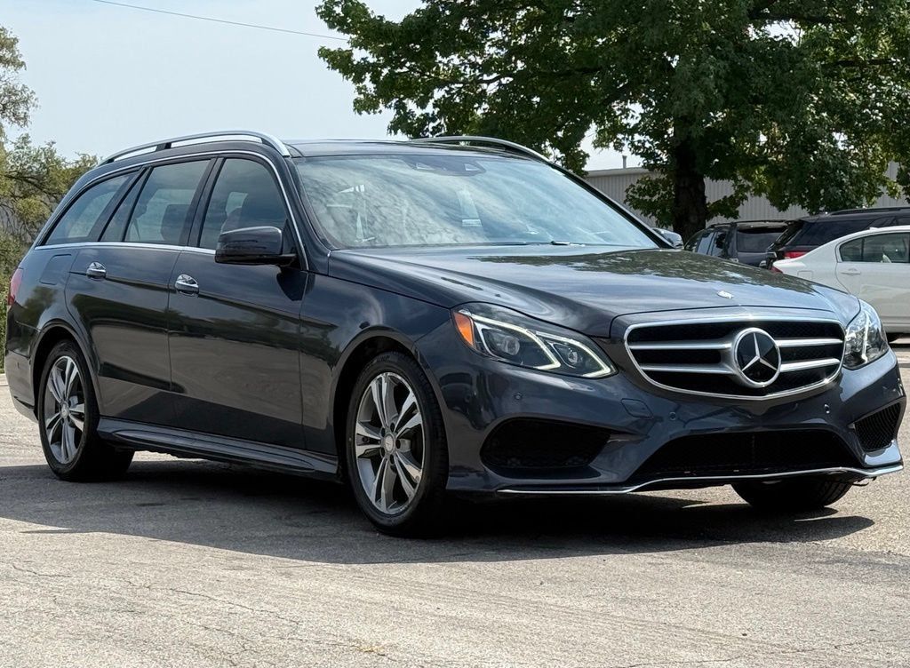 Used 2016 Mercedes-Benz E 350 4MATIC Wagon image 8