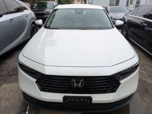 Used 2024 Honda Accord LX image 2