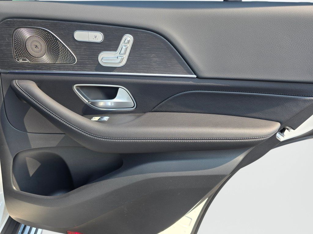 New 2026 Mercedes-Benz GLE 450 4MATIC image 23