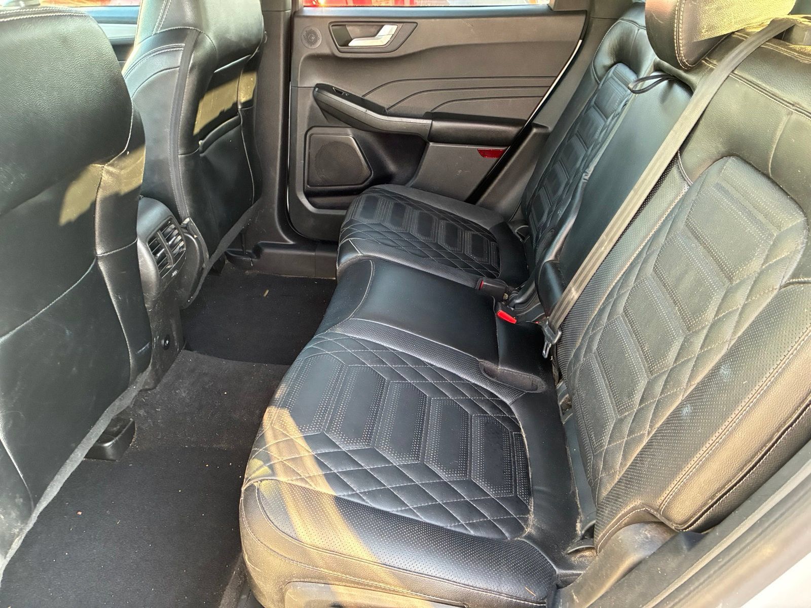 Used 2023 Ford Escape SE w/ PHEV Premium Package FWD image 13