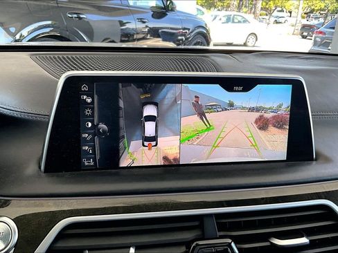 Used 2017 BMW 740e xDrive AWD/4WD image 14
