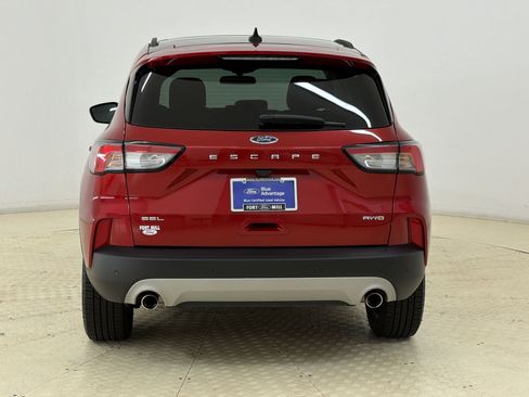 Certified 2021 Ford Escape SEL AWD/4WD image 10