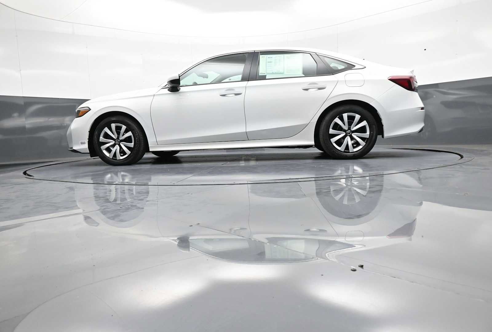 Certified 2025 Honda Civic LX image 31