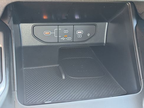 Used 2025 Kia Sorento EX w/ Panoramic Sunroof Package image 35