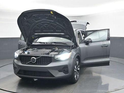 New 2026 Volvo XC40 B5 Ultra w/ Climate Package image 54