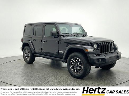 Used 2025 Jeep Wrangler Sahara image 1