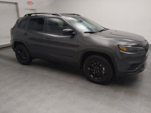 Used 2023 Jeep Cherokee Altitude Lux image 11