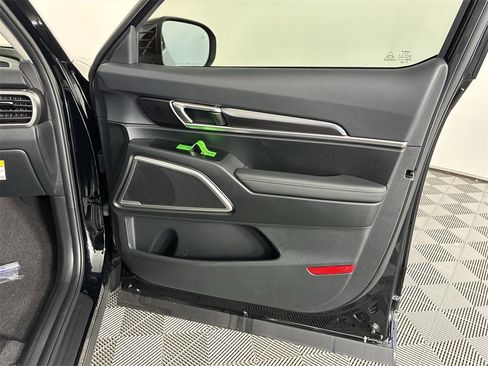 New 2025 Kia Telluride LX image 34