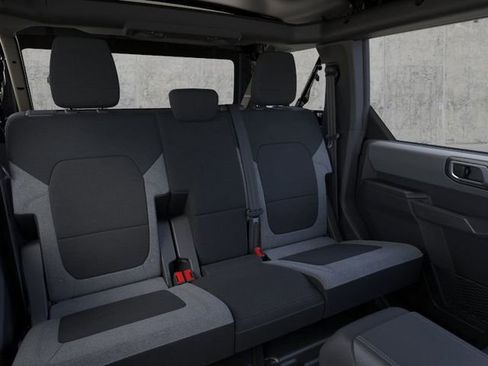 New 2025 Ford Bronco 4-Door w/ Sasquatch Package image 11