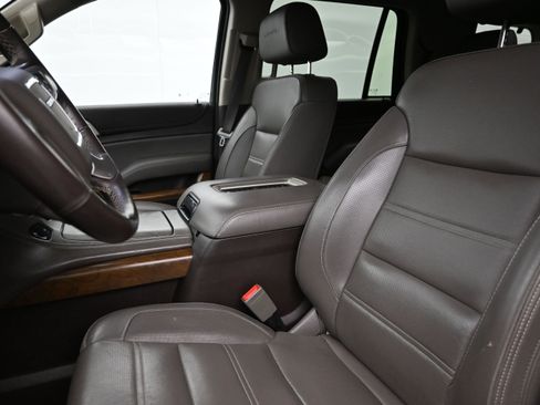 Used 2020 GMC Yukon Denali w/ Open Road Package AWD/4WD image 11