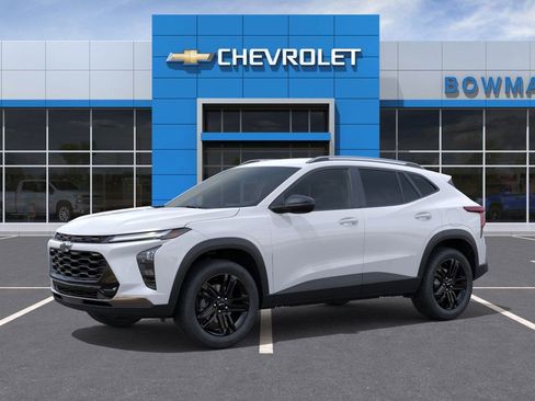 New 2026 Chevrolet Trax ACTIV w/ Driver Confidence Package image 2