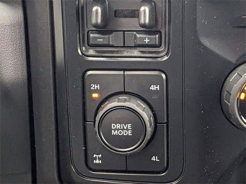 New 2025 Ford F350 XLT w/ FX4 Off-Road Package image 16