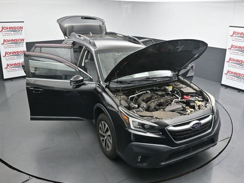 Used 2021 Subaru Outback Premium w/ Popular Package #1 AWD/4WD image 25