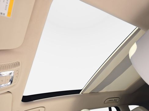 Used 2020 Mercedes-Benz GLS 450 4MATIC image 29