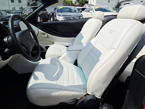 Used 1994 Ford Mustang Convertible RWD image 12