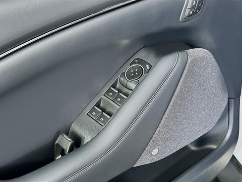 Used 2021 Ford Mustang Mach-E Premium image 26