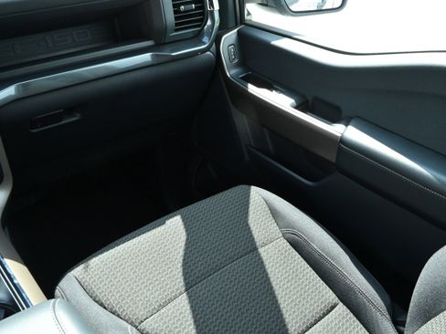 Used 2024 Ford F150 STX w/ Equipment Group 201A FX4 AWD/4WD image 27