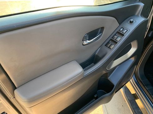 Used 2022 Nissan Frontier SV AWD/4WD image 20