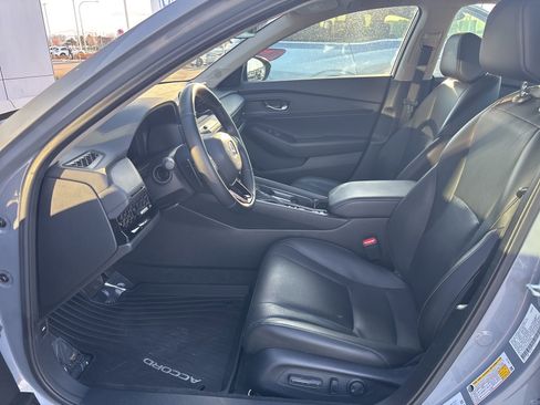 Used 2023 Honda Accord EX-L image 10