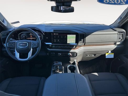 New 2026 GMC Sierra 1500 Elevation image 10