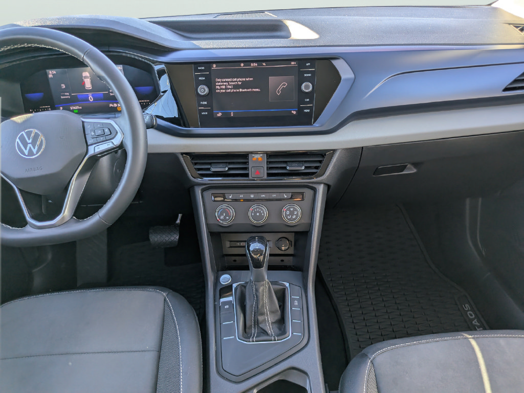 Used 2022 Volkswagen Taos SE FWD image 15
