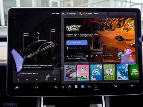 Used 2018 Tesla Model 3 Long Range image 25