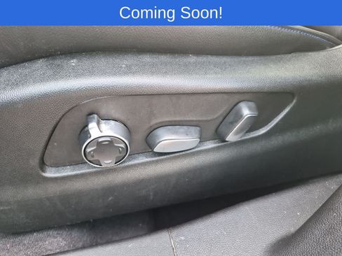 Used 2024 Cadillac XT4 Sport w/ Cold Weather Package AWD/4WD image 17