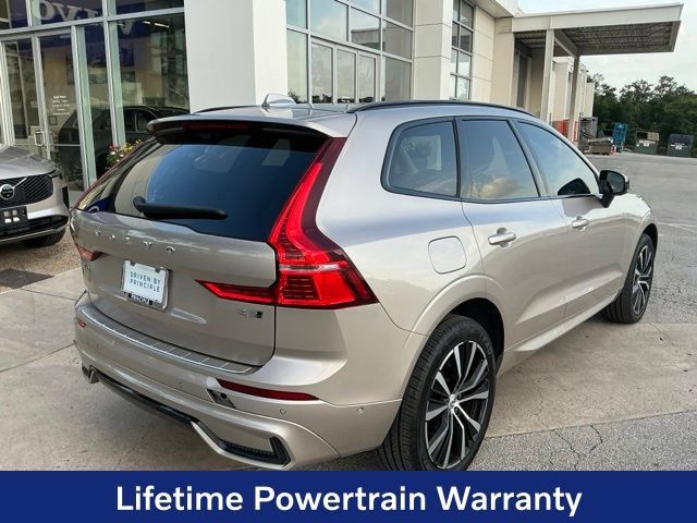 Certified 2024 Volvo XC60 B5 Plus w/ Protection Package Premier AWD/4WD image 7