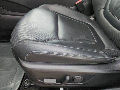 Used 2022 Hyundai Santa Cruz Limited image 30