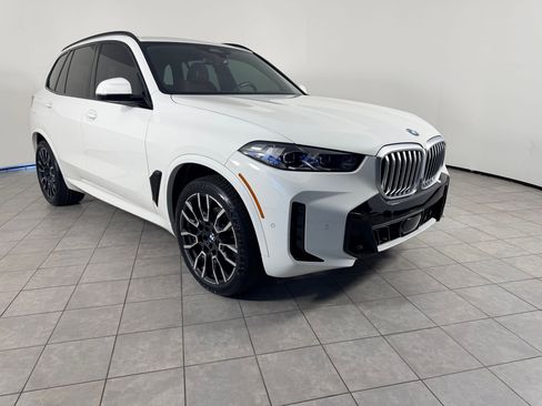 Certified 2024 BMW X5 sDrive40i w/ M Sport Package image 7