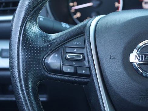 Used 2016 Nissan Maxima 3.5 SV image 18