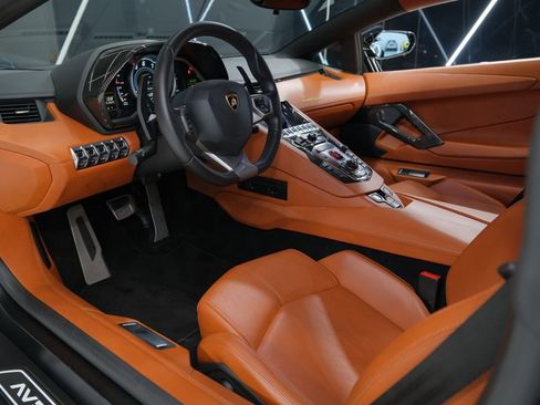 Used 2017 Lamborghini Aventador LP 700-4 image 28