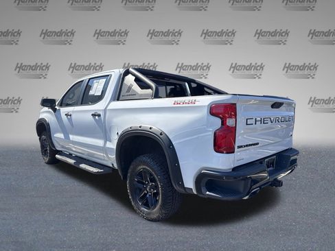 Used 2020 Chevrolet Silverado 1500 LT Trail Boss image 8